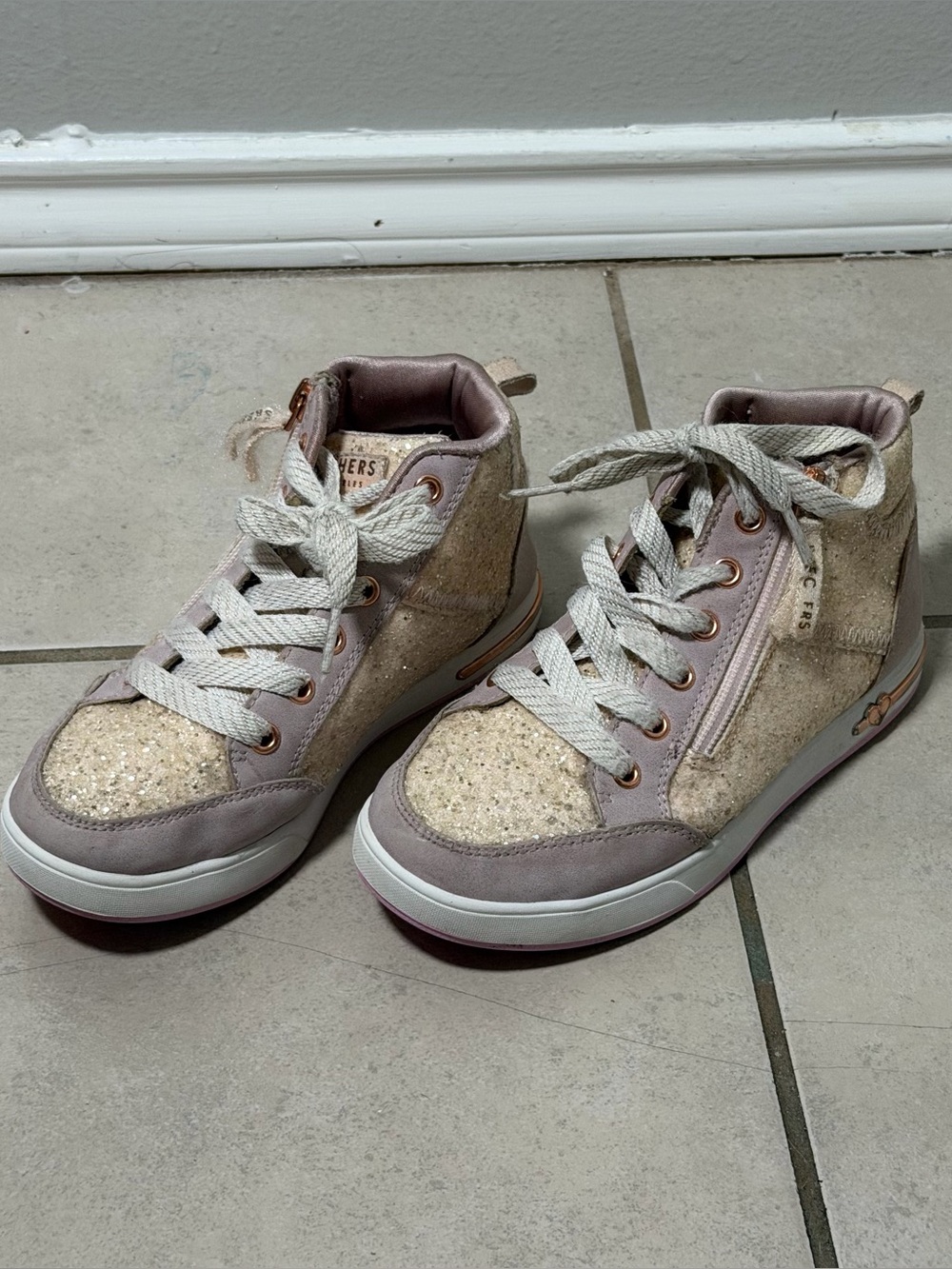 Skechers Kids Girl Shoutouts 2.0 Glitter Steps Sneaker High-Top Beige size 3